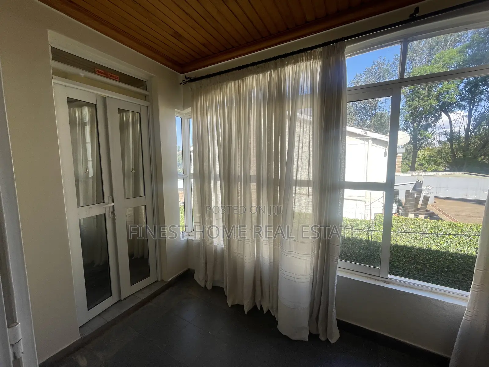 5bdrm Townhouse/Terrace in Westlands, Riverside Drive for sale