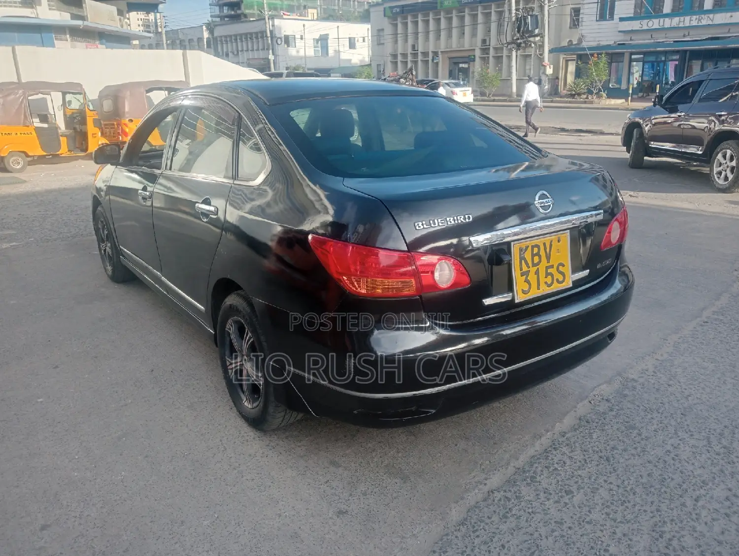 Nissan Bluebird 2009 Black