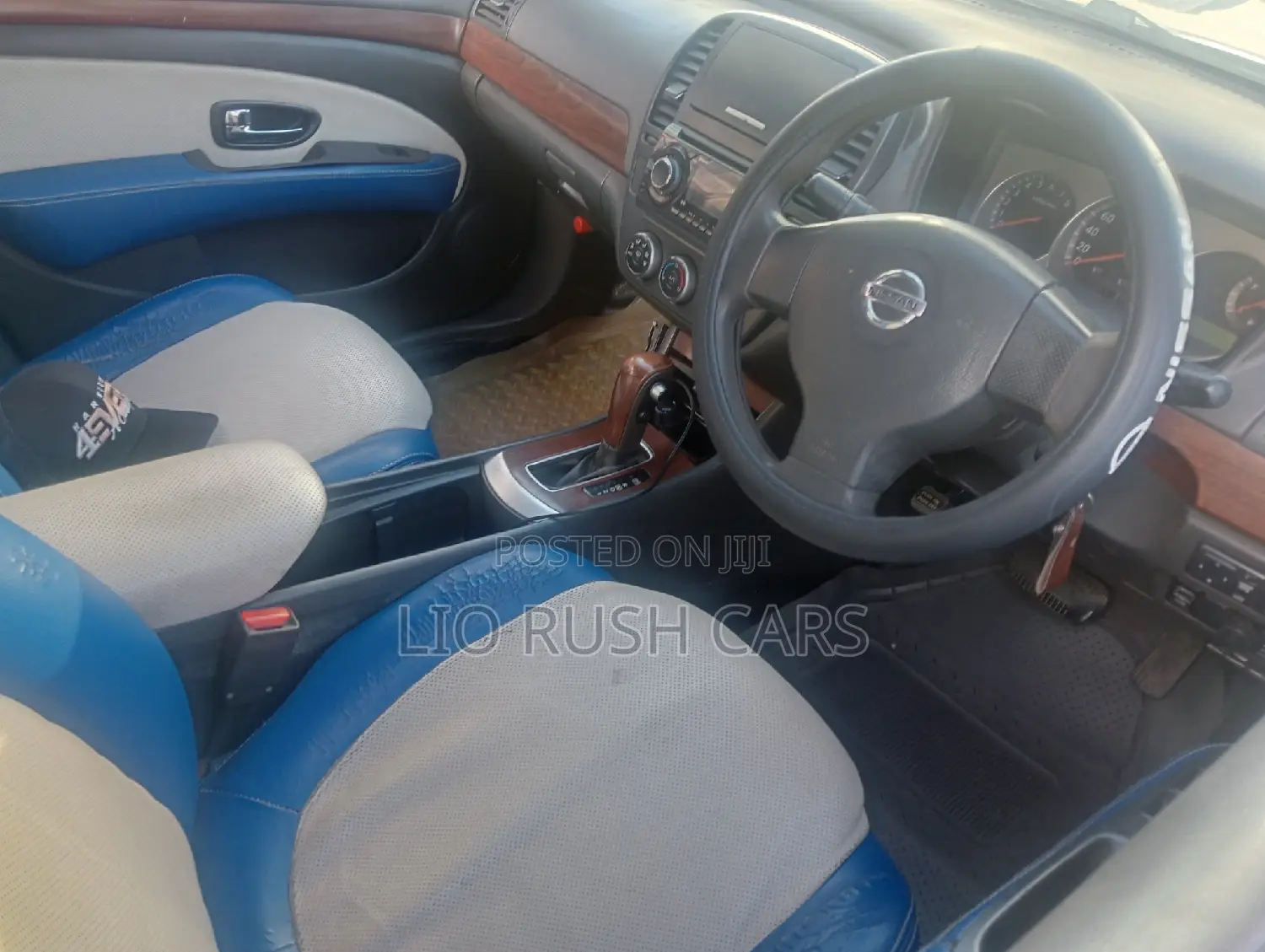 Nissan Bluebird 2009 Black