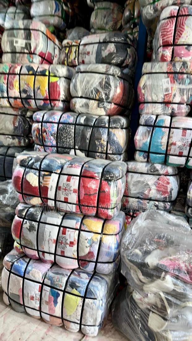 GRADE 1 Mitumba Bales - thumbnail 3