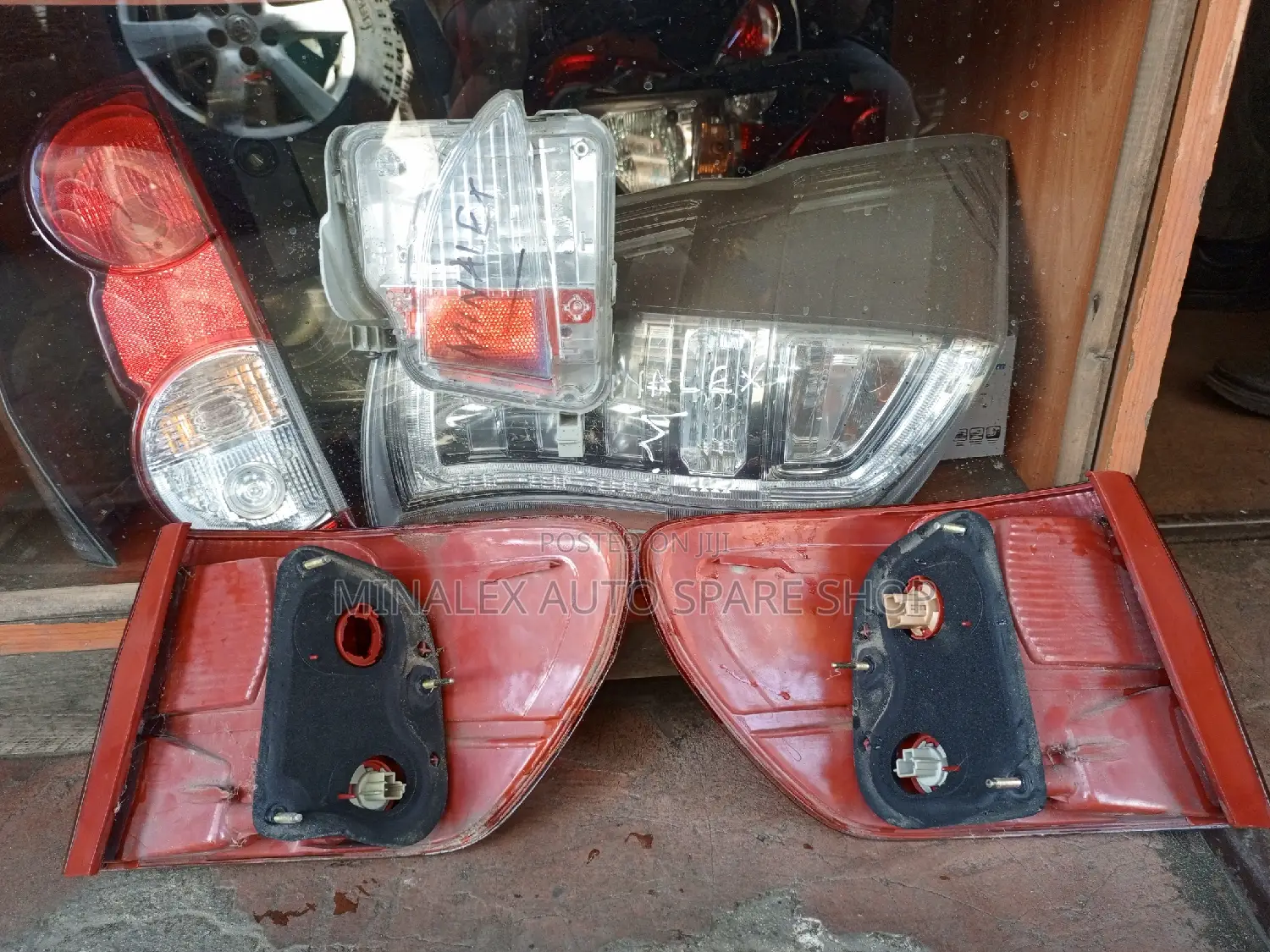 Toyota Vista Station Wagon Body Backlights