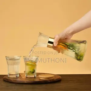 Bedside 5 Pieces Carafe /5pcs High Quality Borosilicate V