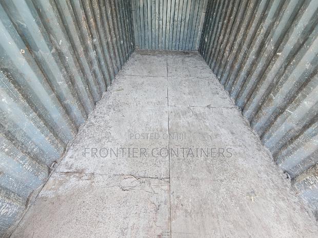 20ft Containers in Excellent Condition for Sale - thumbnail 3