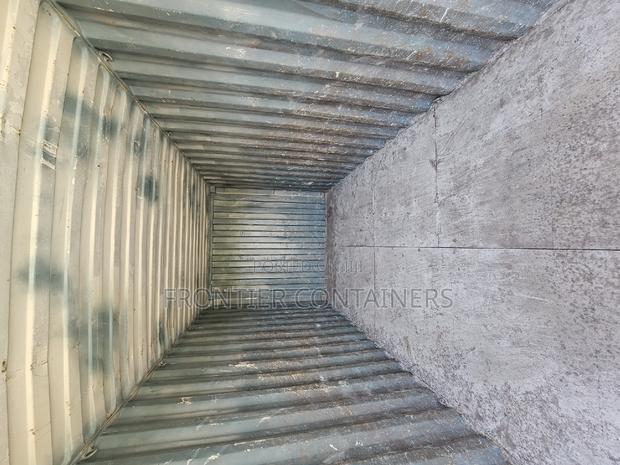 20ft Containers in Excellent Condition for Sale - thumbnail 4