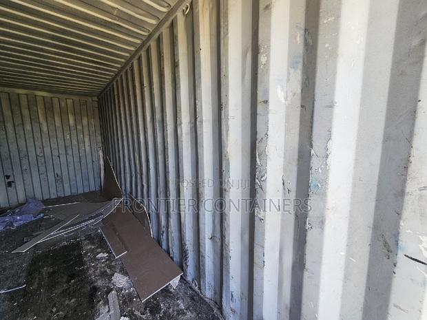 Standard Clean 20ft Containers Big Sale - thumbnail 3
