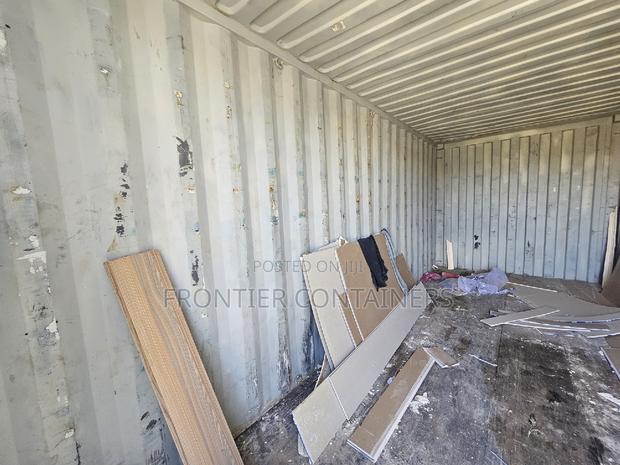 Standard Clean 20ft Containers Big Sale - thumbnail 4
