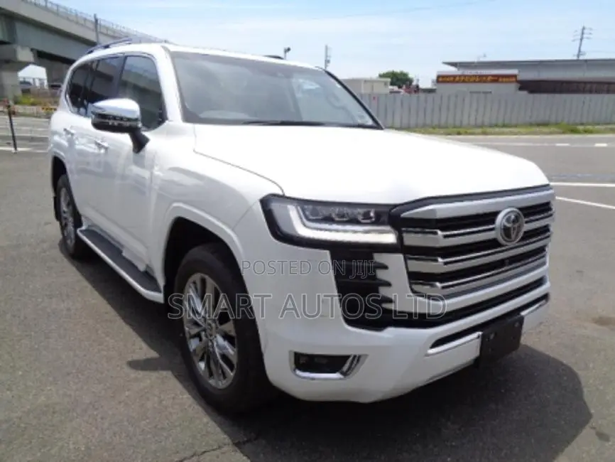 New Toyota Land Cruiser 2023 Pearl