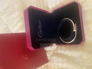 Amazing C Bracelet