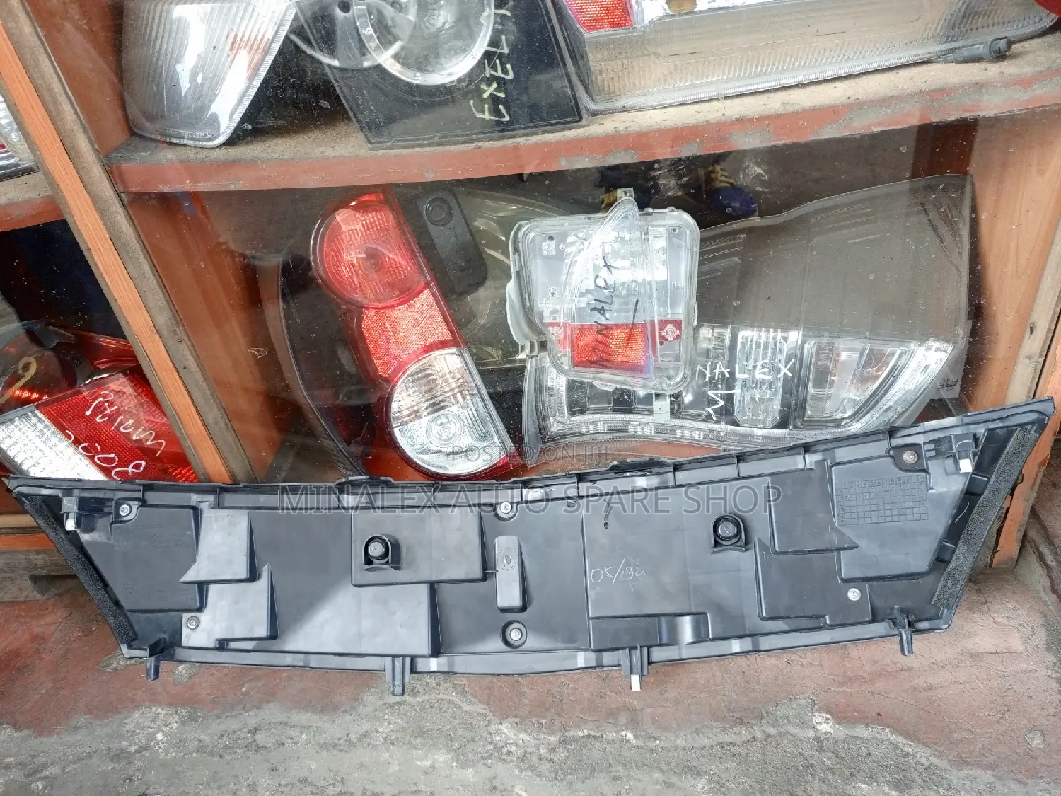 Suzuki Solio Front Grill 2011/12 Model