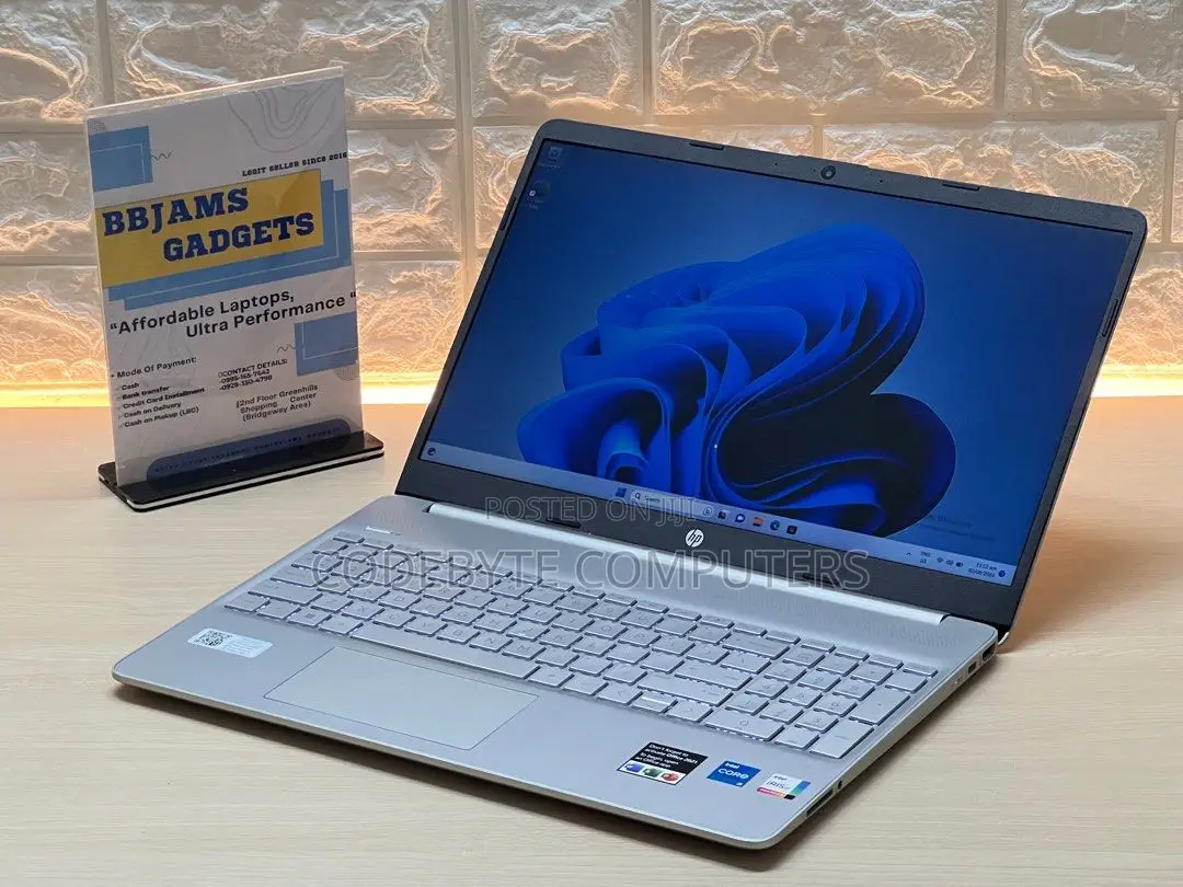 New Laptop HP 15S 8GB Intel Core I5 SSD 512GB