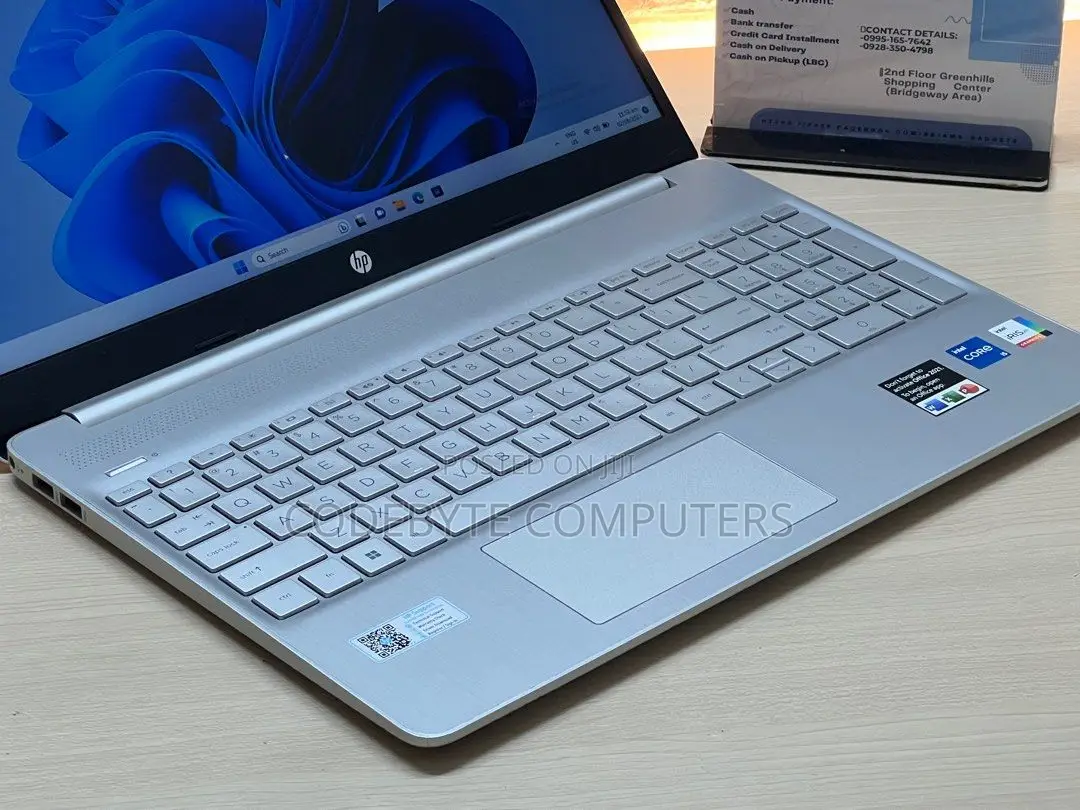 New Laptop HP 15S 8GB Intel Core I5 SSD 512GB