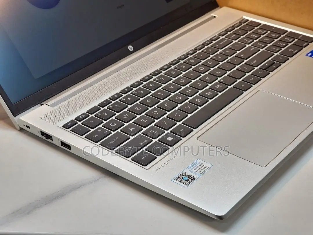 New Laptop HP ProBook 450 G9 16GB Intel Core i7 SSD 512GB