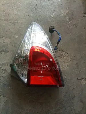 Tail Light Ractis 2012