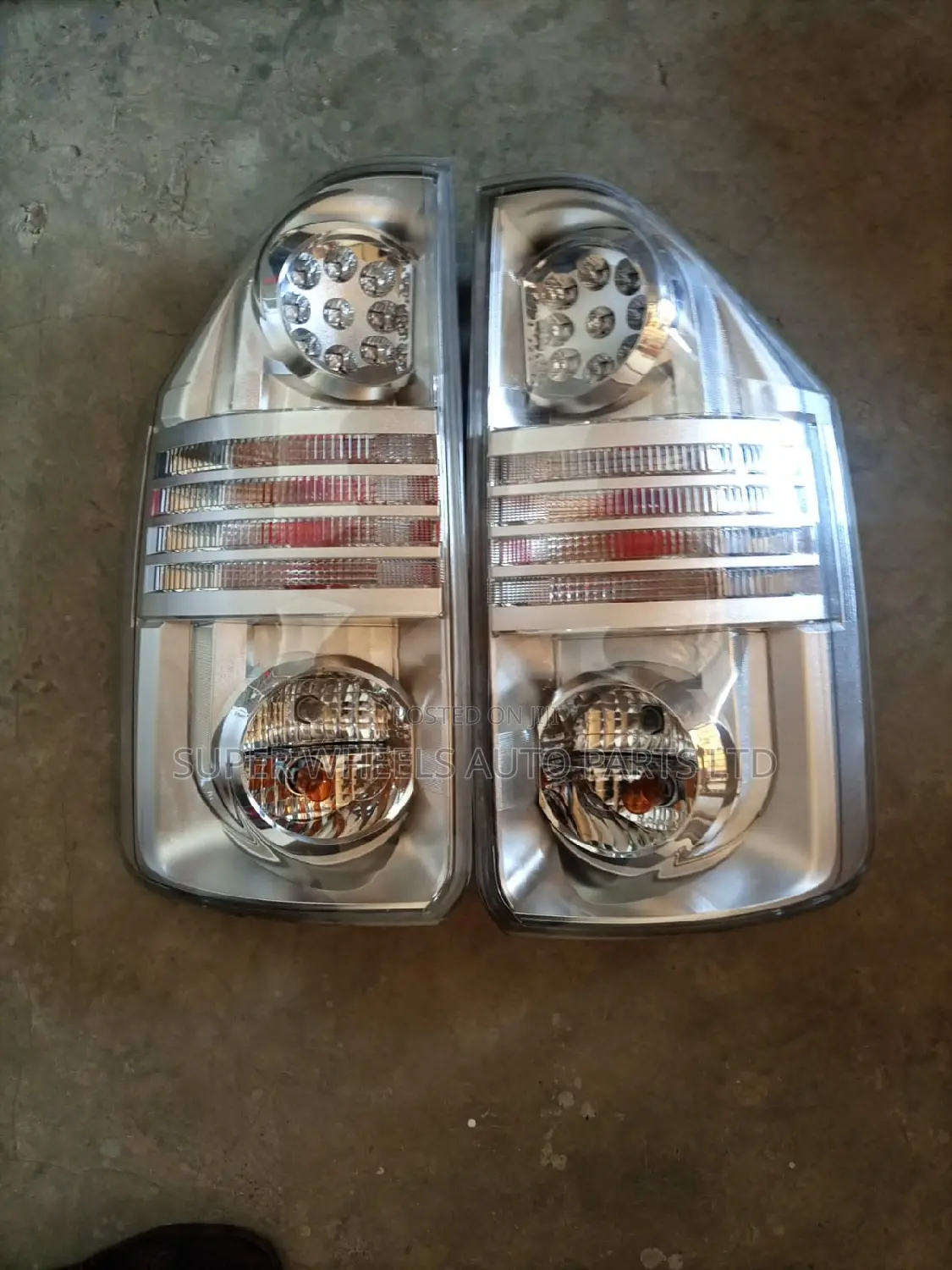 Tail Lights Voxy 2012