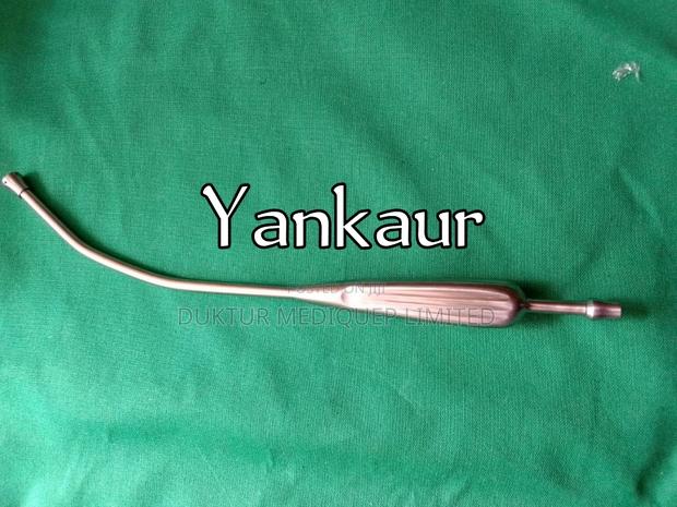 Yankauer Suction Tube 20 Fr Standard Size