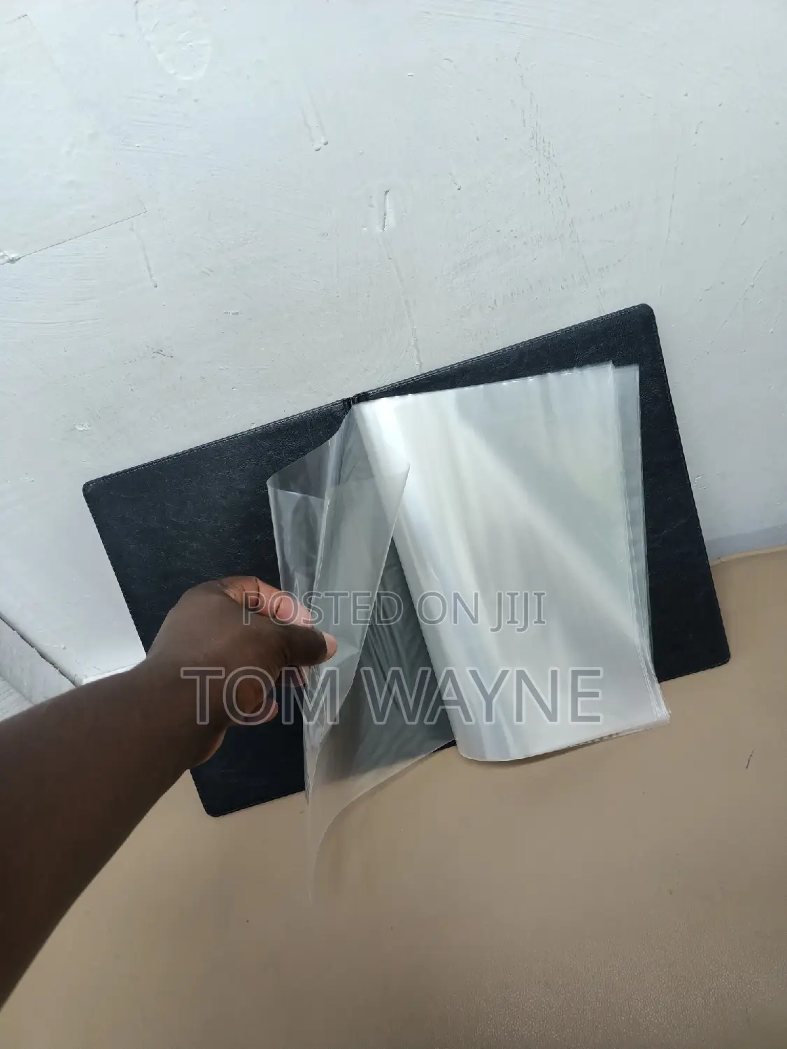 Menu Holders With 12 Nylon Pouches