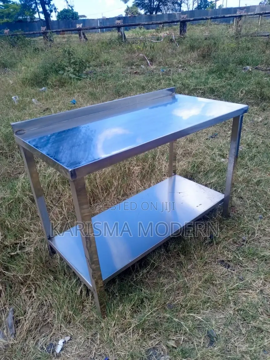 Restaurant Kitchen Table