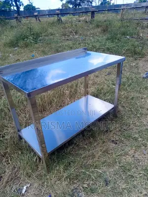 Restaurant Kitchen Table