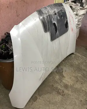 Suzuki Swift 2014 Bonnet