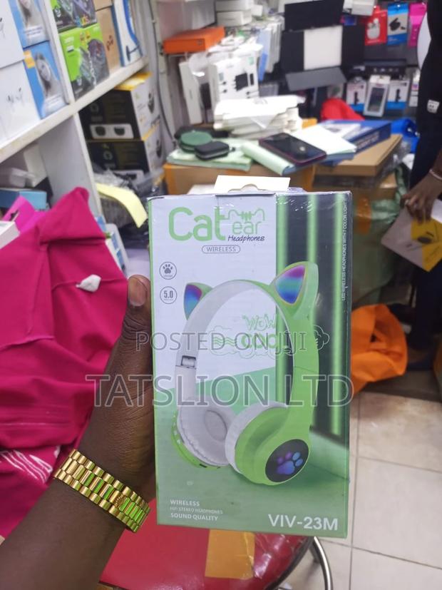 Kids Pink Headphones