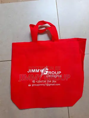 Non-Woven Bags Screen Printing. One Colour