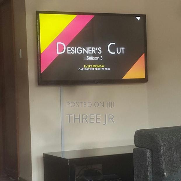 Nice Tv Screens Set Up and Led Panels - thumbnail 2