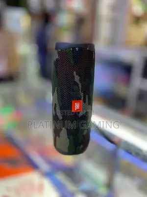 JBL Flip 5 Combat Used