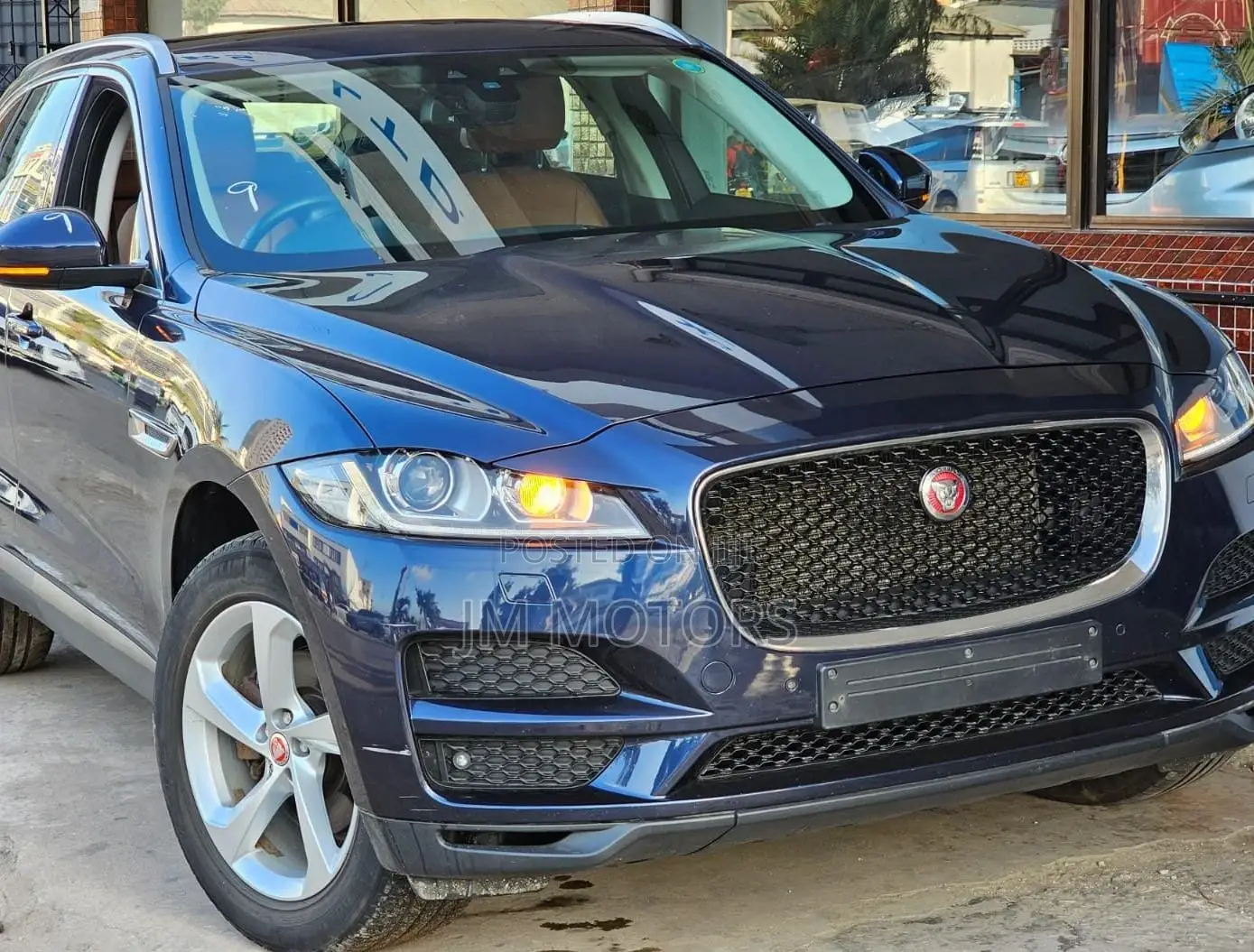 Jaguar F-Pace 2017 Blue