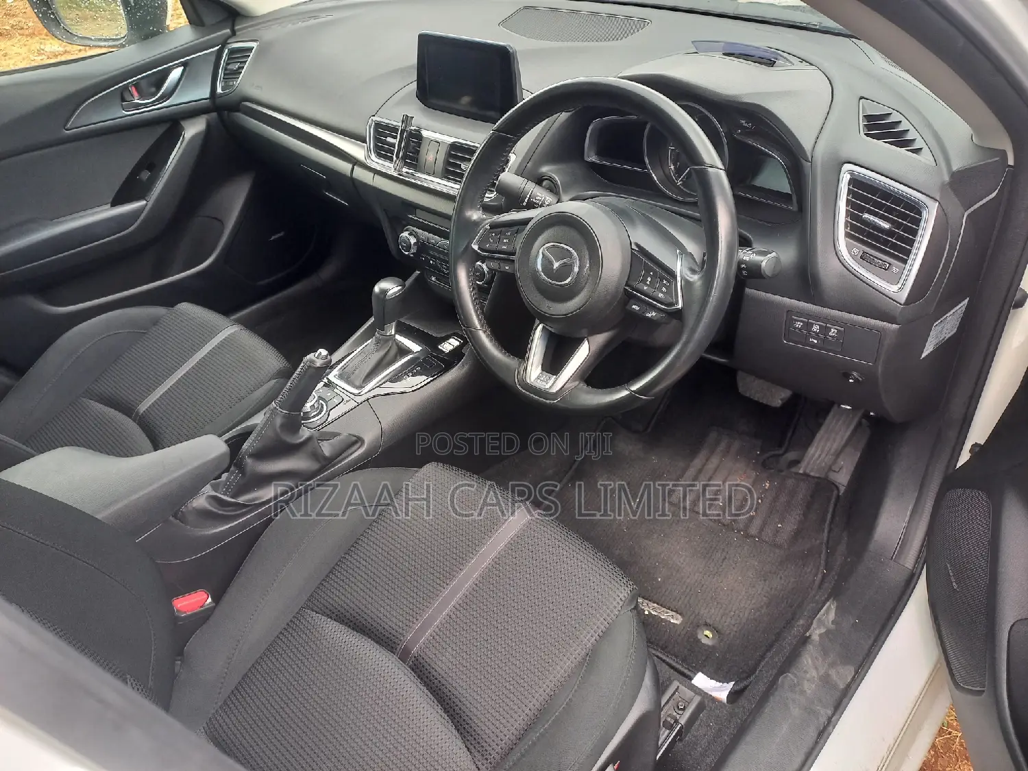 Mazda Axela 2018 White