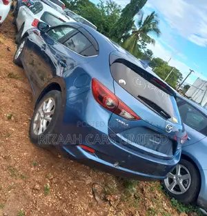 Mazda Axela 2017 Blue