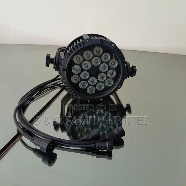 Waterproof 5 in 1 LED Par Can Light - main view