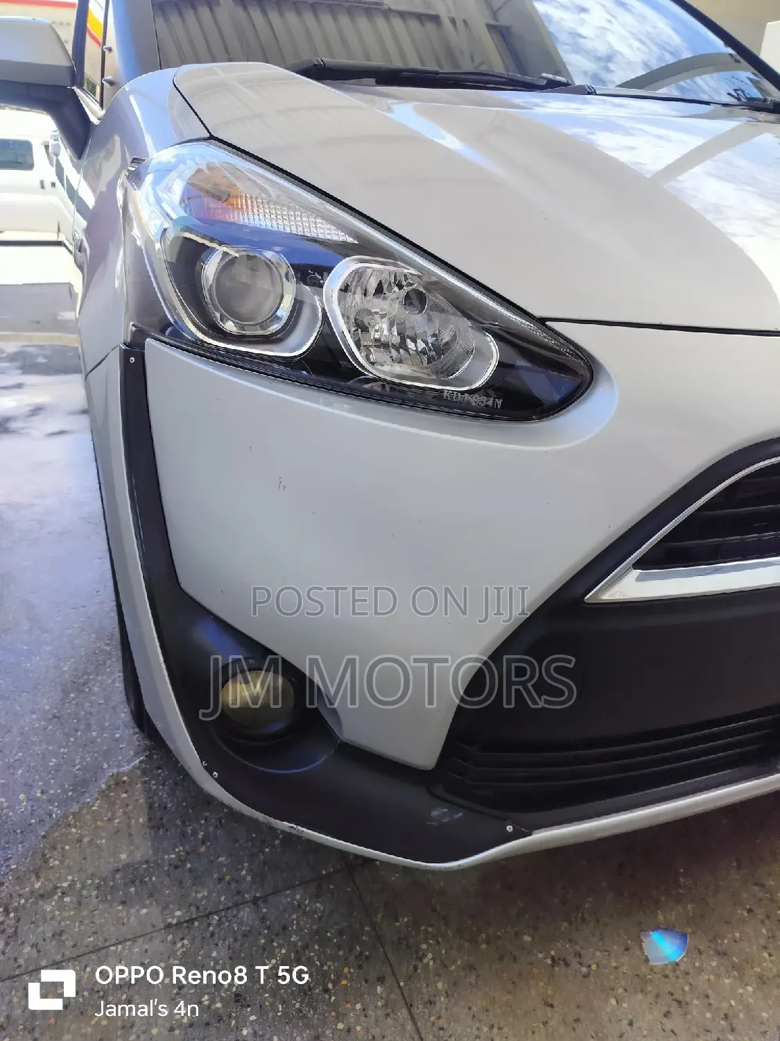 Toyota Sienta 2017 Silver