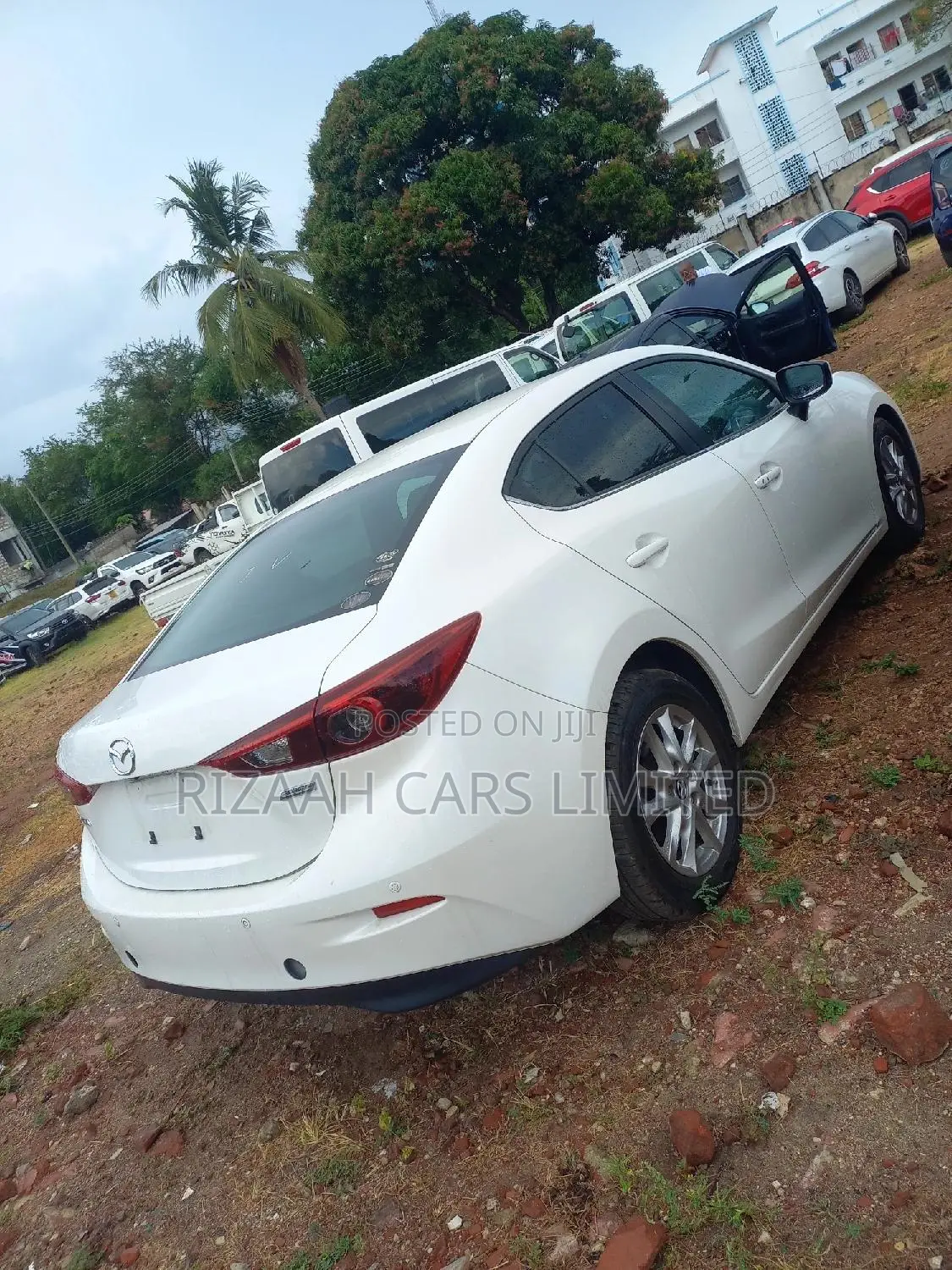 Mazda Axela 2018 White