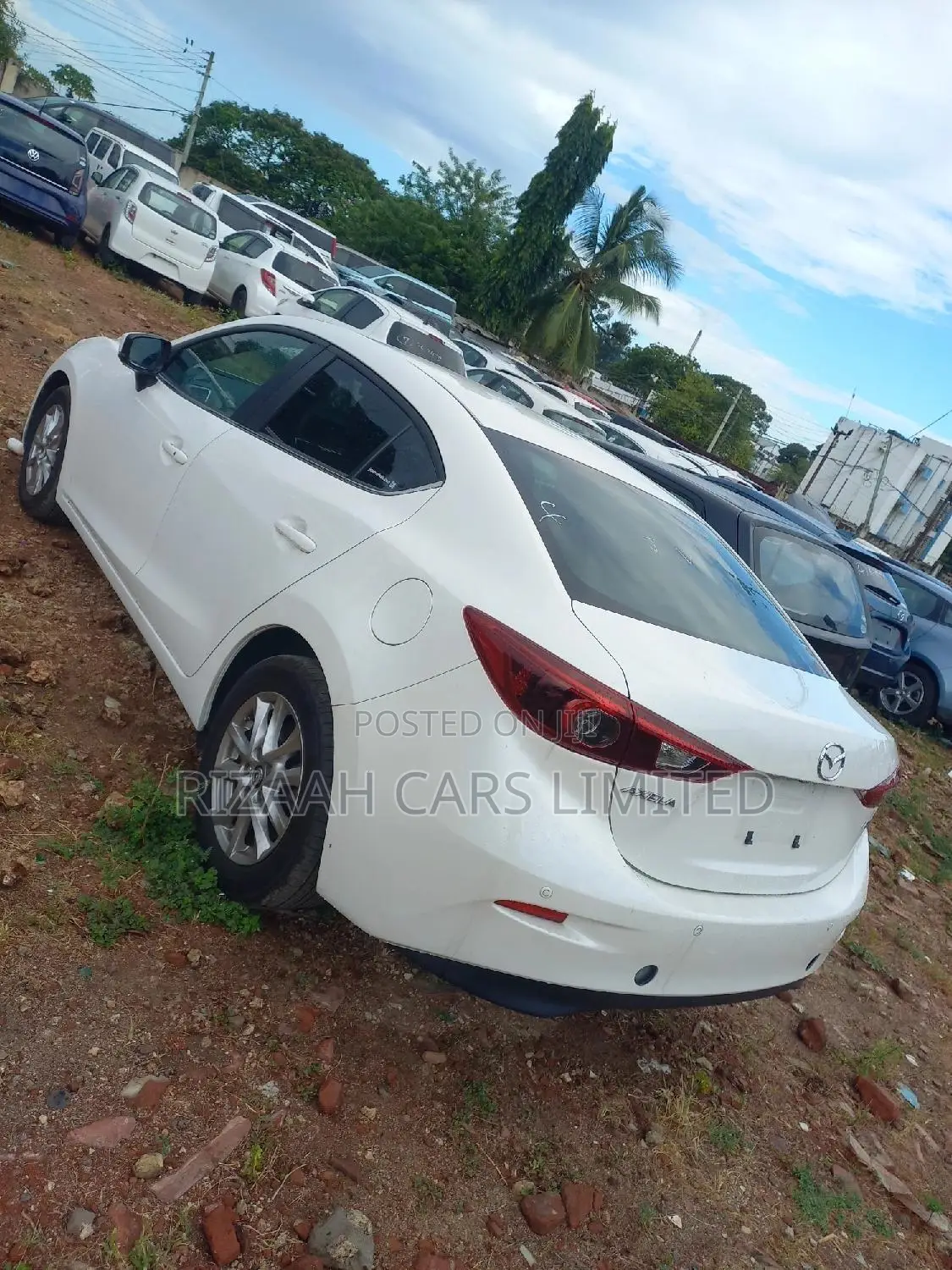 Mazda Axela 2018 White
