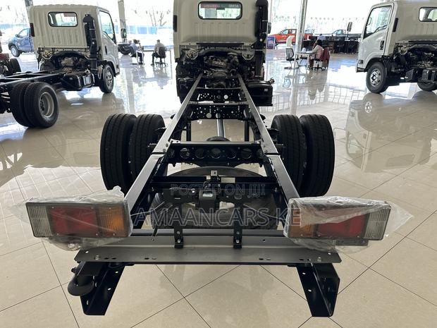 Isuzu NQR Xtra - thumbnail 6