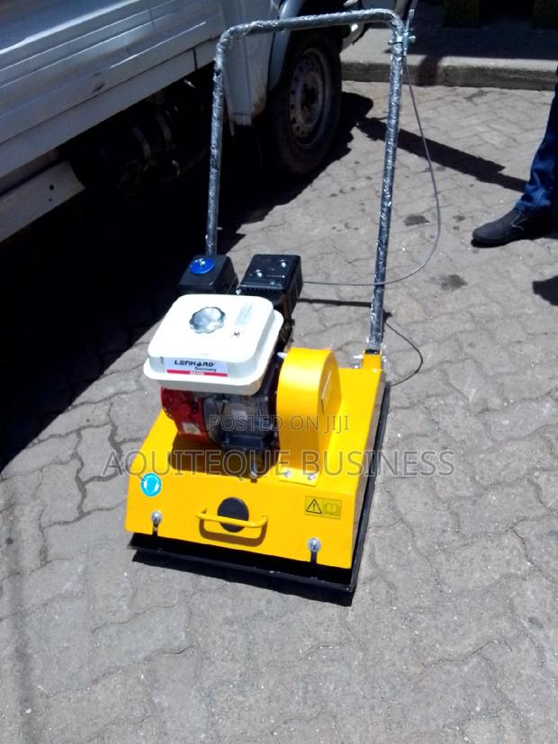 Plate Compactor. - thumbnail 2