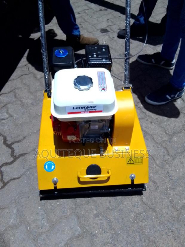 Plate Compactor - main view