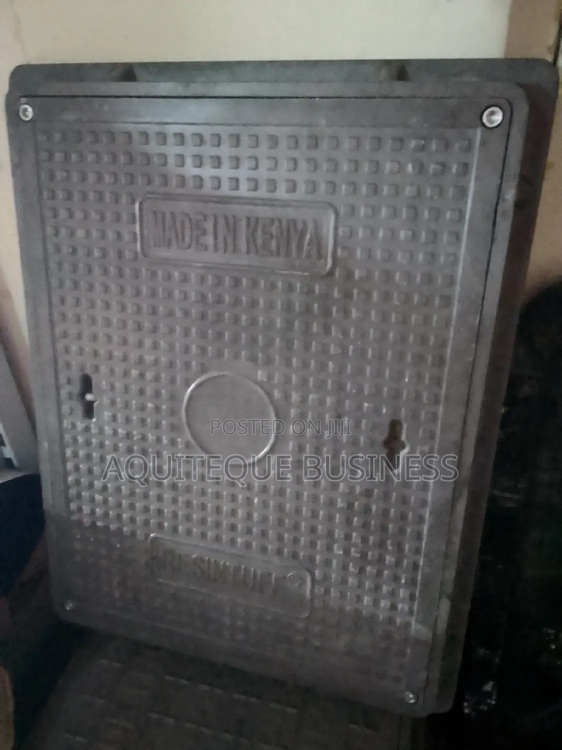 Manholes Covers 18*24. Fiber