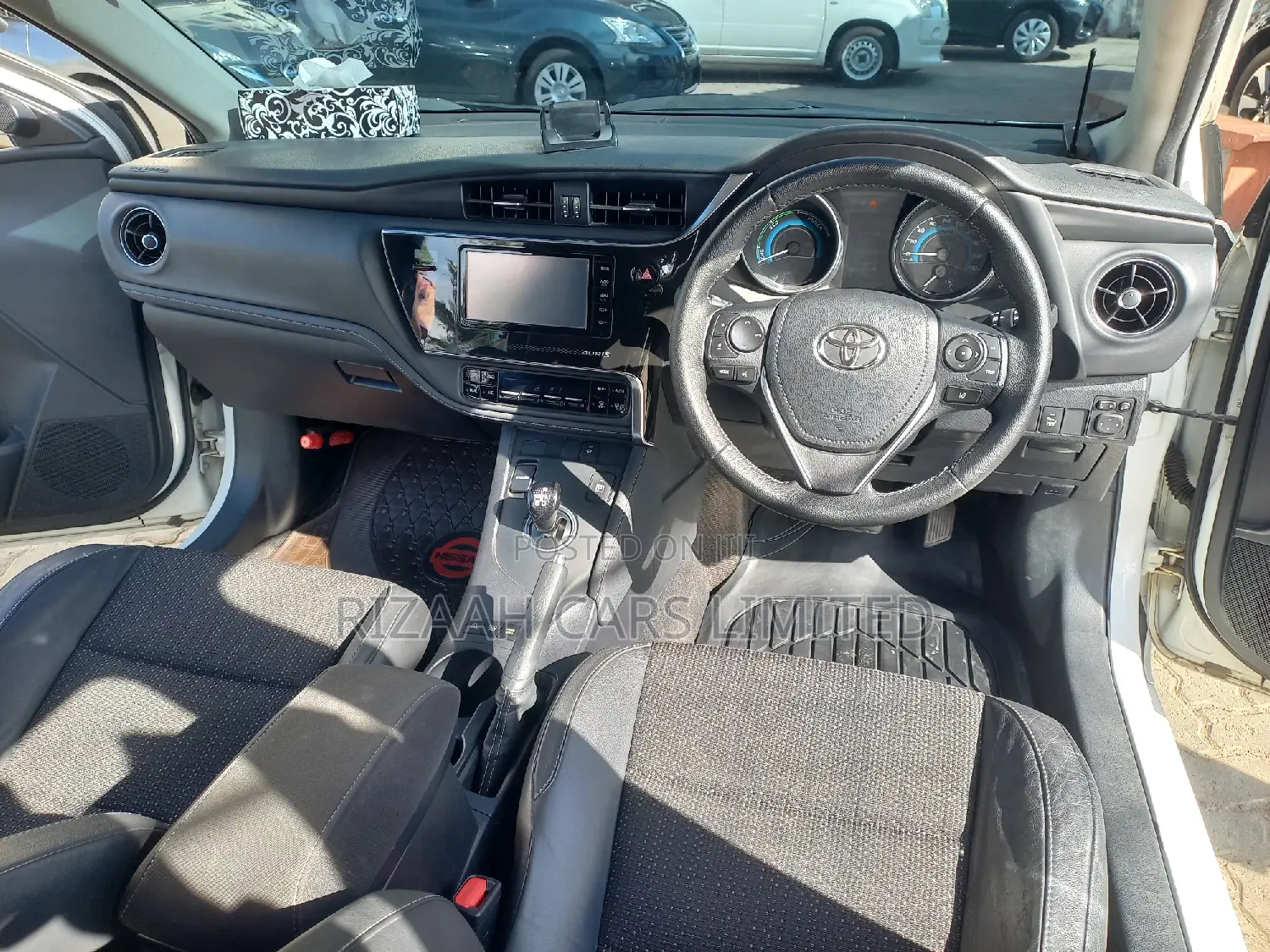 Toyota Auris 2016 White