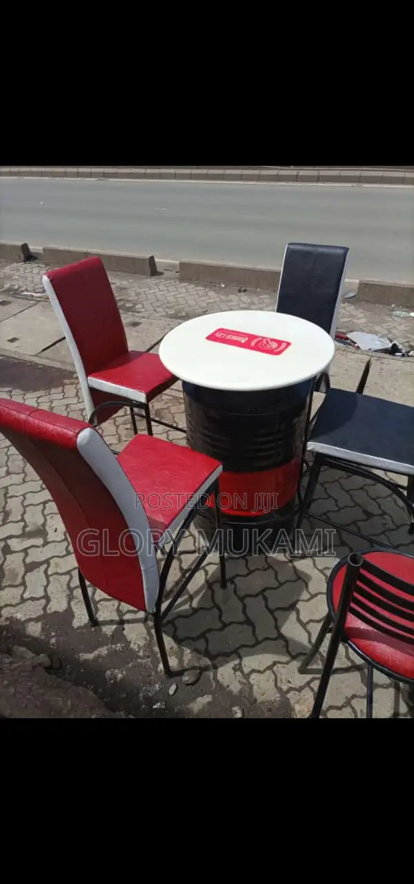 Executive Hotel and Restaurant Chairs
