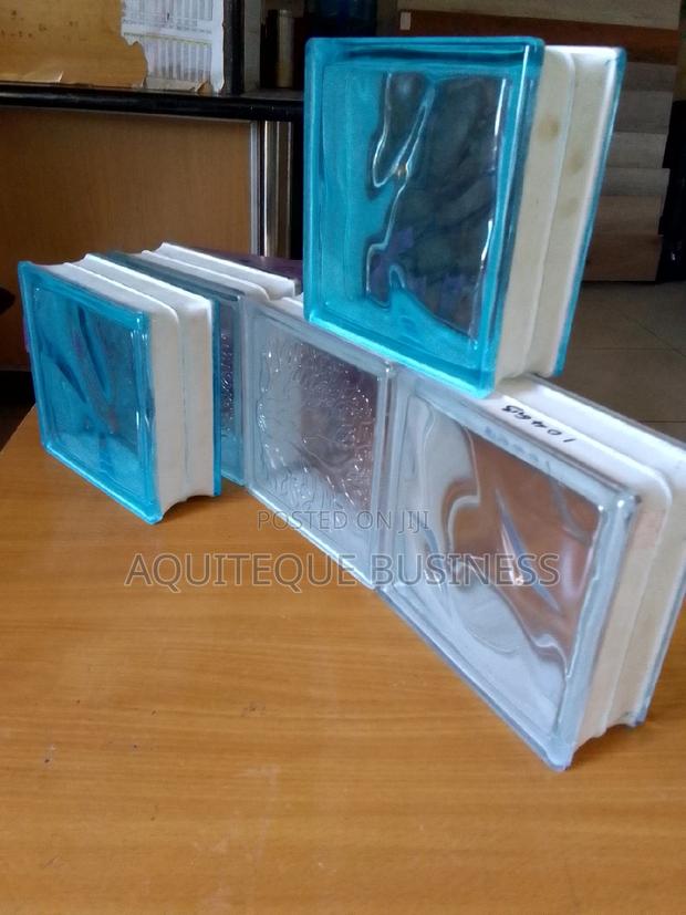 Block Glass Clear. - main view