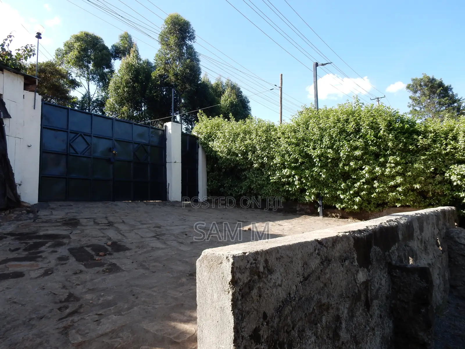 1bdrm Apartment in Banana for rent
