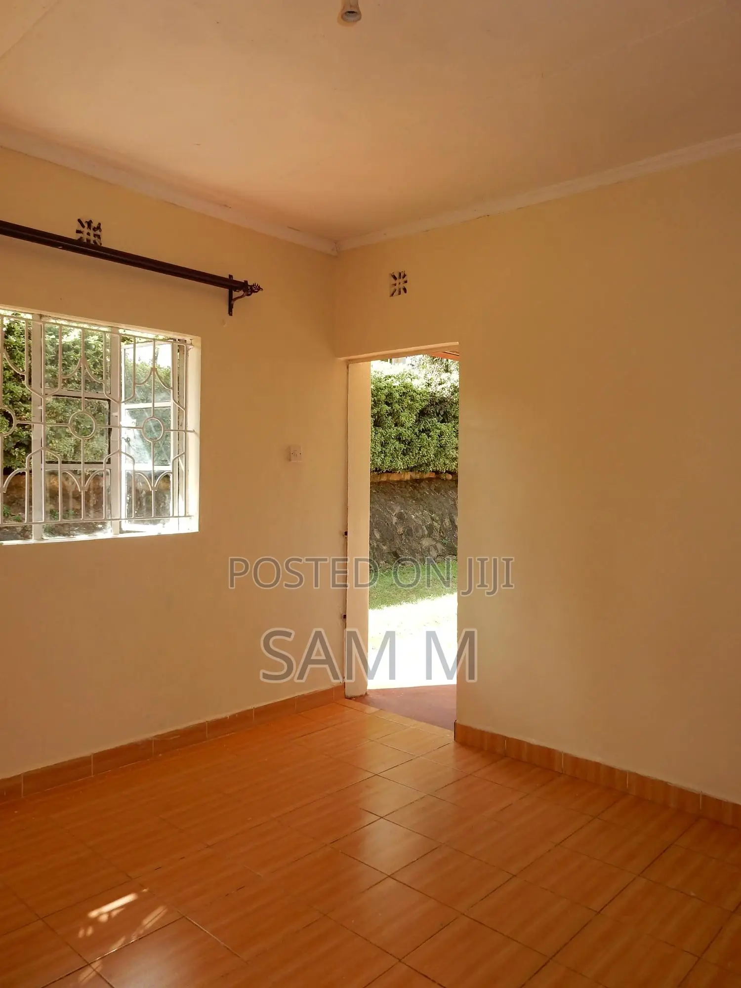 1bdrm Apartment in Banana for rent