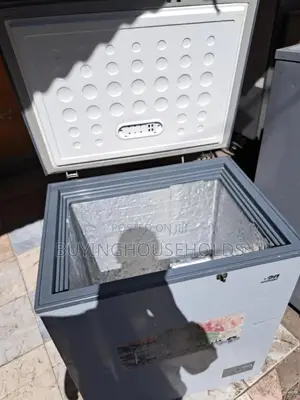 Von 150L Chest Freezer