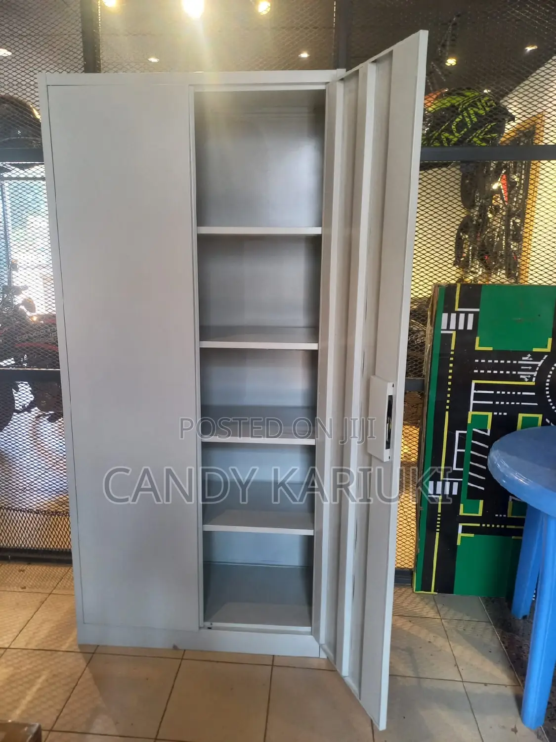 2 Door Fioe Cabinet