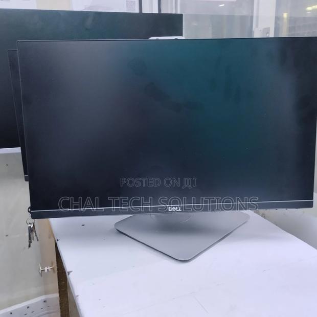 Dell P2219h Flat Panel Monitor - thumbnail 3