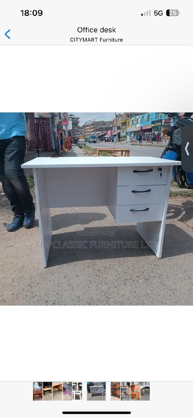 Office Desk - main view