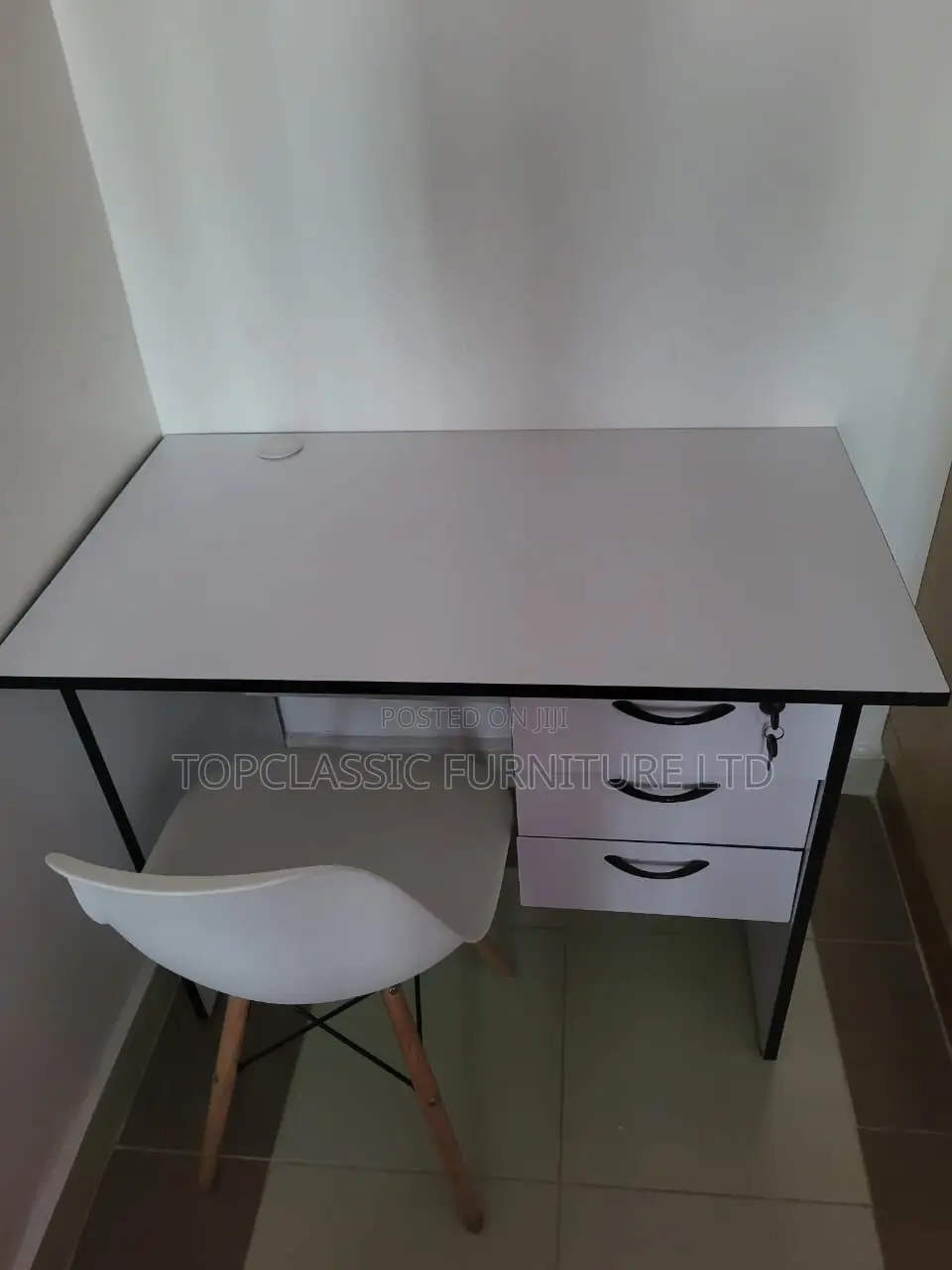Office Desk
