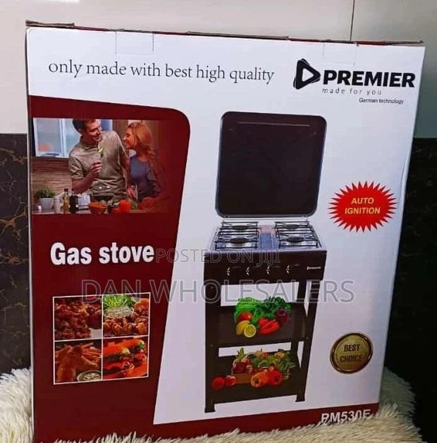 Auto-Ignition Premier 4-Gas Cooker and Compartments - main view