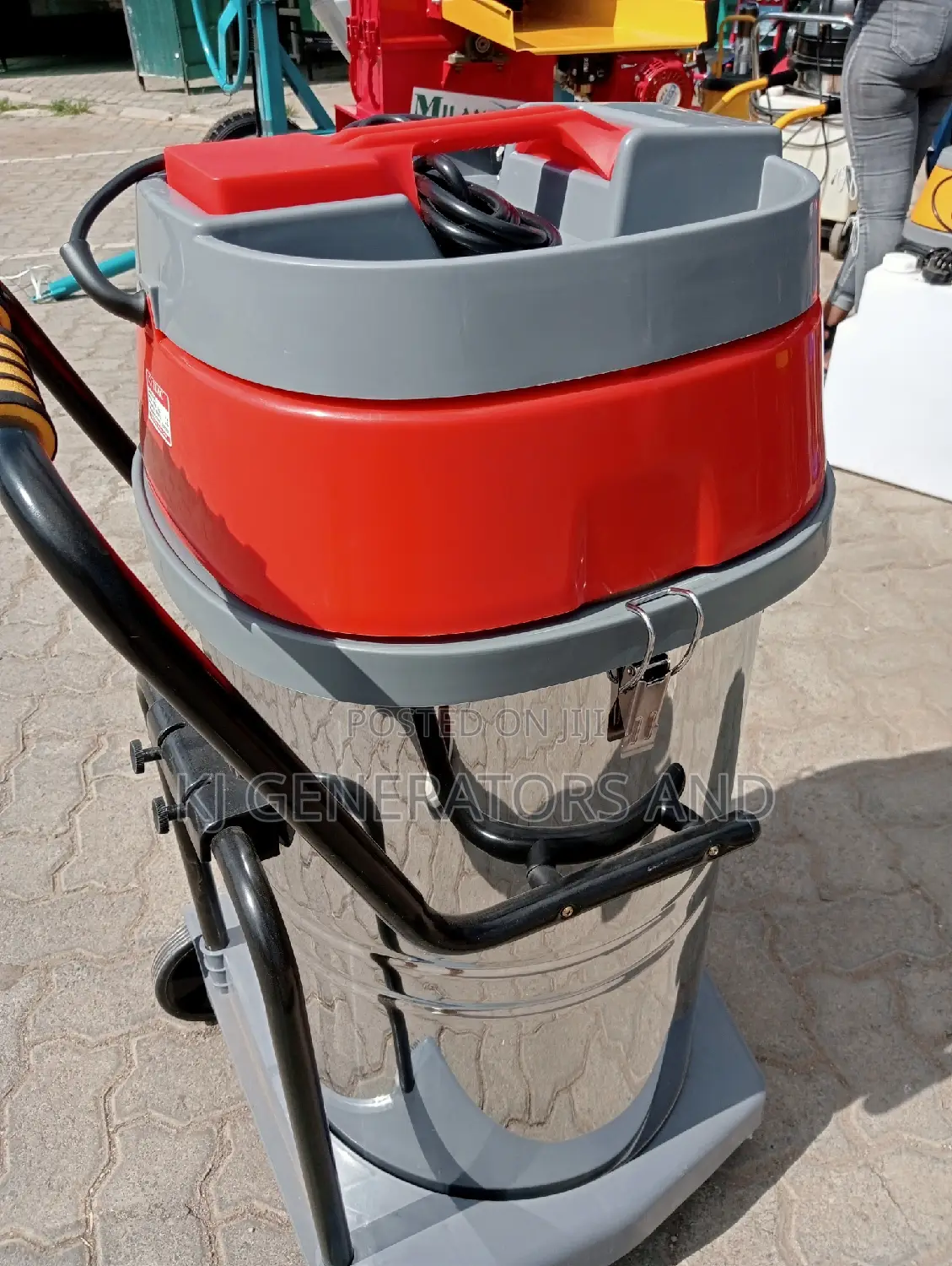 Tlac 100 Litres Vaacum Cleaner 